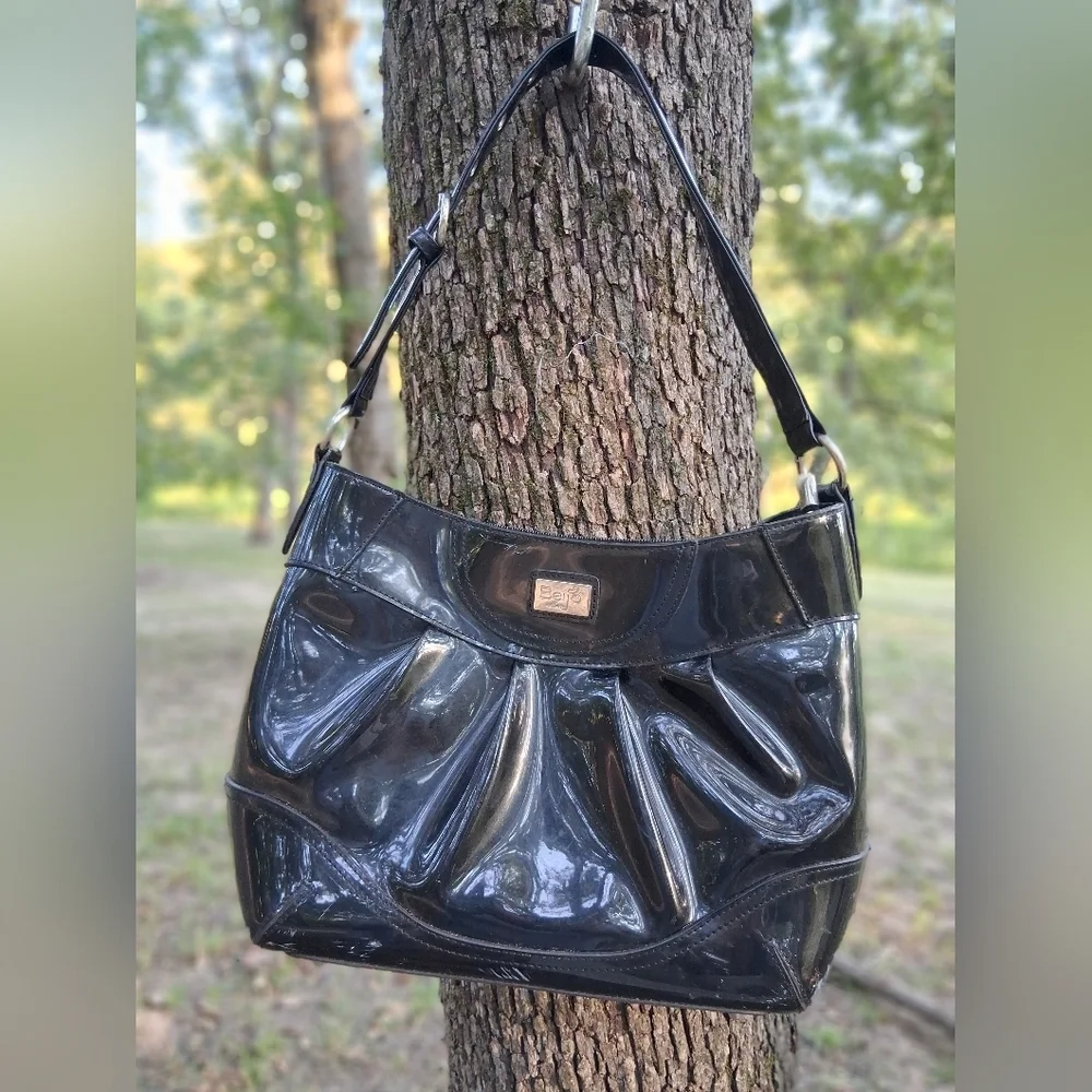 Elegant Black Women's Bag - Picture 1 of 5